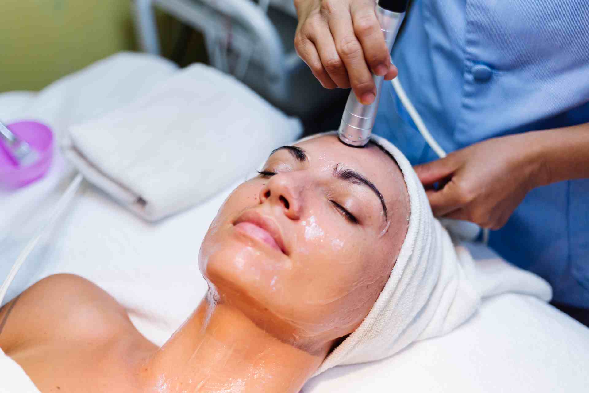 Hydrafacial: What You Need to Know Before Getting the Treatment?