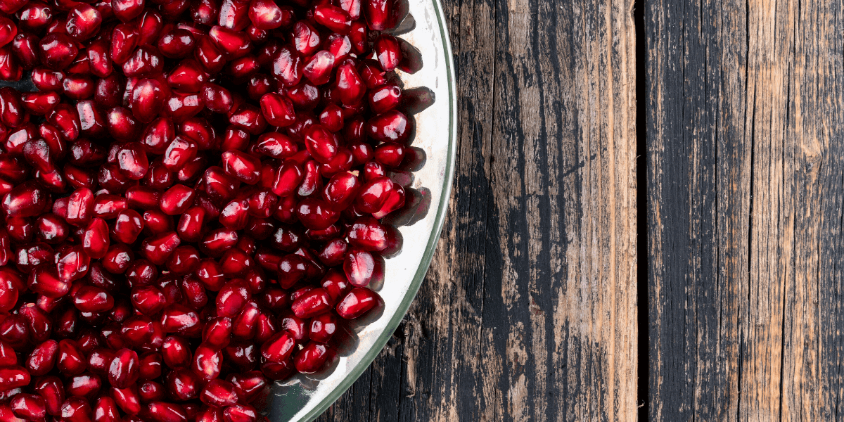 Consume The Right Food Items And Bid Adieu To Dry Skin And Hair